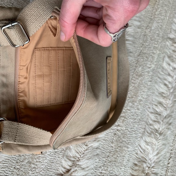 Relic crossbody purse - Picture 11 of 11